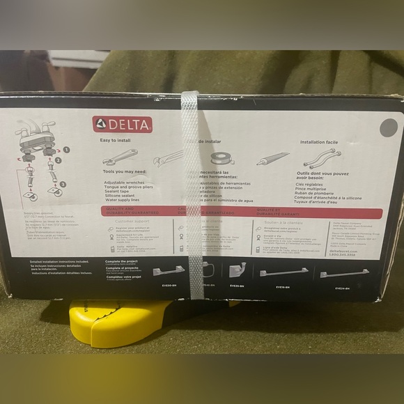 Delta EVERLY 25741LF-SP 2-Handle Bathroom Faucet SpotShield Brushed Nickel NEW - Picture 6 of 11